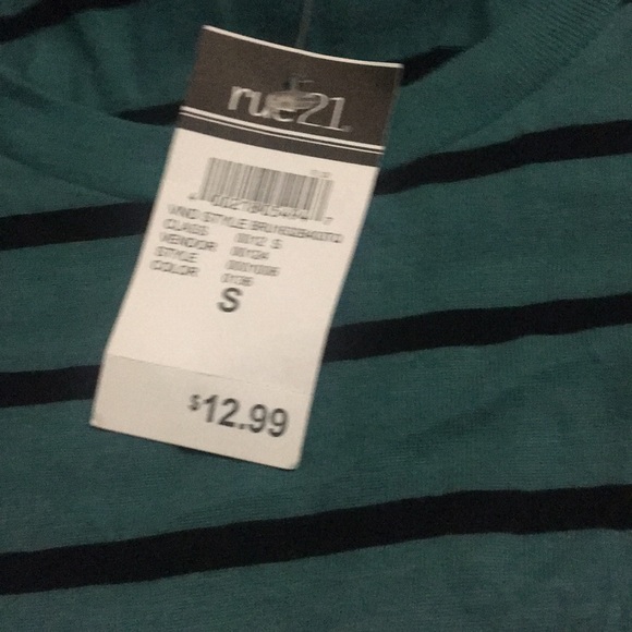 Shirt - Picture 2 of 3